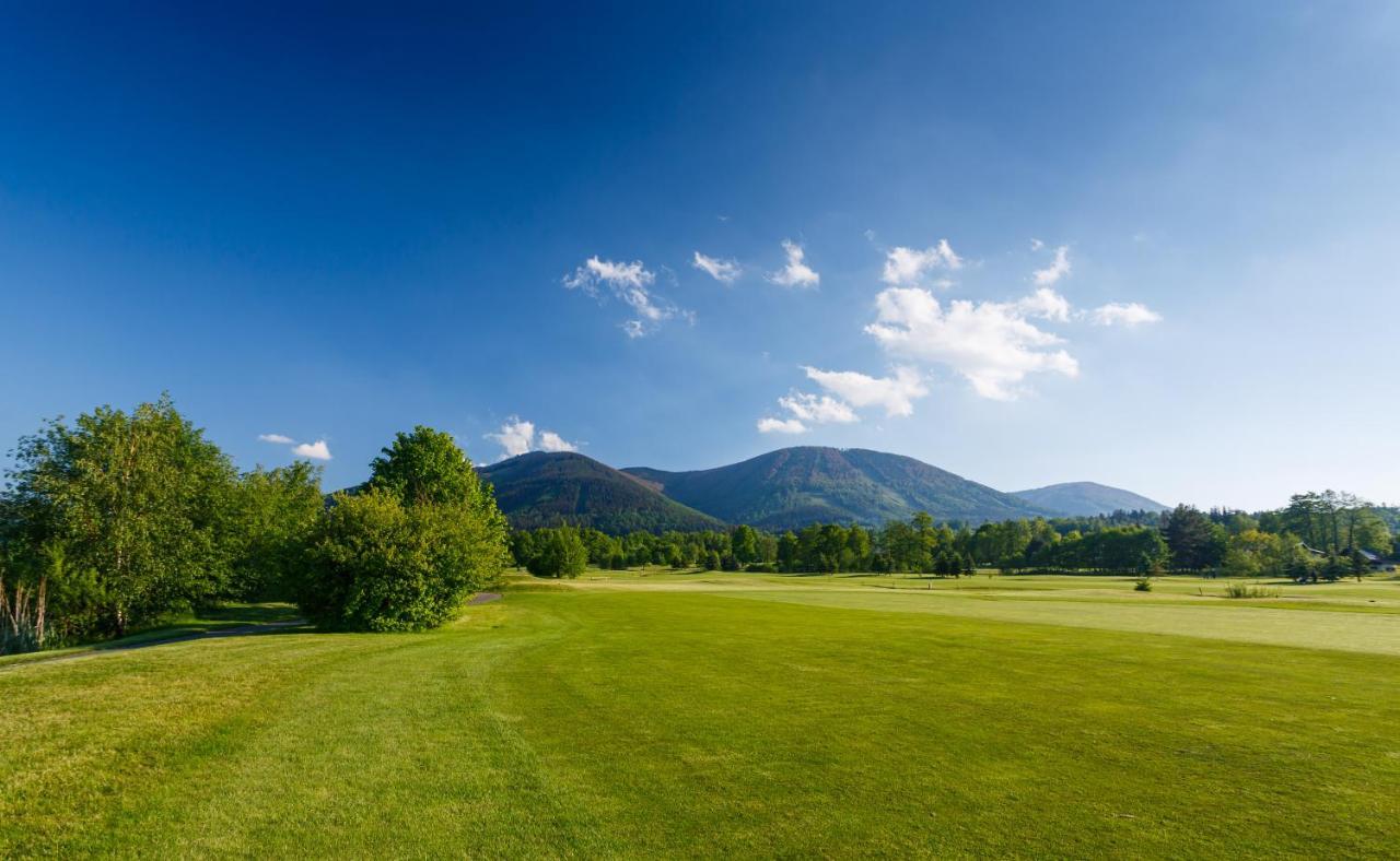 Apartman Na Golfu Čeladná Exteriör bild